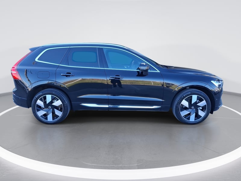 Volvo Xc60 2.0 T8 Recharge Ultimate Hybrid Awd At 5p 2025 - Imagen 8 de 8