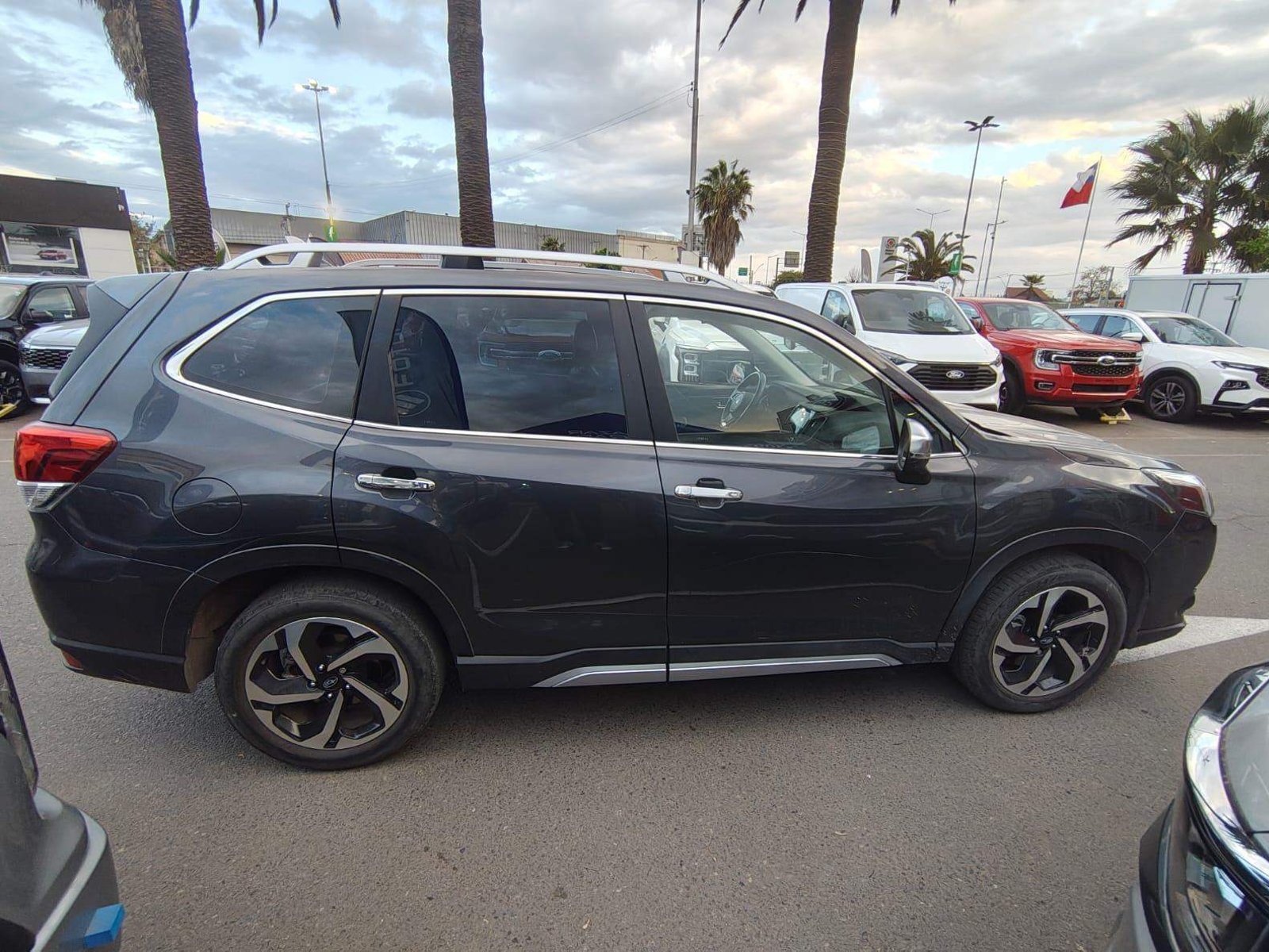 Subaru Forester 2.5i Limited Eyesight Gardx Awd At 5p 2024 - Foto 3 de 5