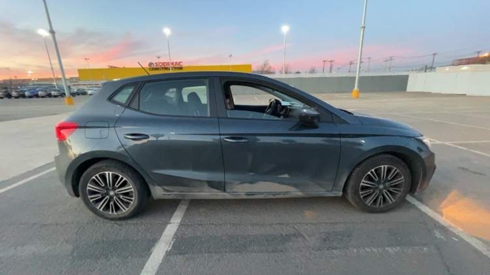 SEAT Ibiza 1.6 Style 4x2 Mt 5p 2024 - Imagen 3 de 5
