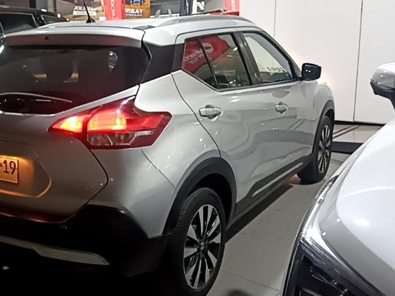 Nissan Kicks 1.6 Advance 4x2 Cvt At 5p 2018 - Foto 4 de 5