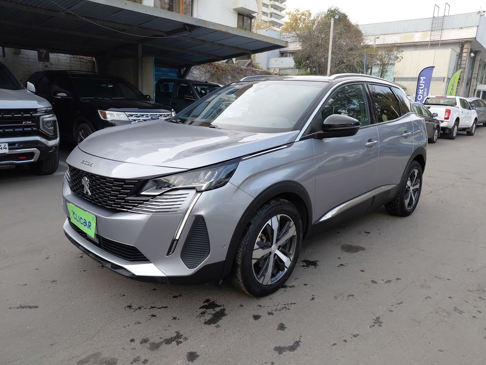 Peugeot 3008 1.5 Allure Pack Bluehdi 130 4x2 Eat8 5p 2024 - Imagen 3 de 8