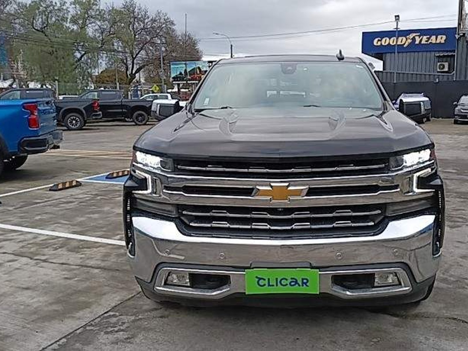 Chevrolet Silverado 5.3 Ltz 4x2 At 4p 2022 - Foto 2 de 5