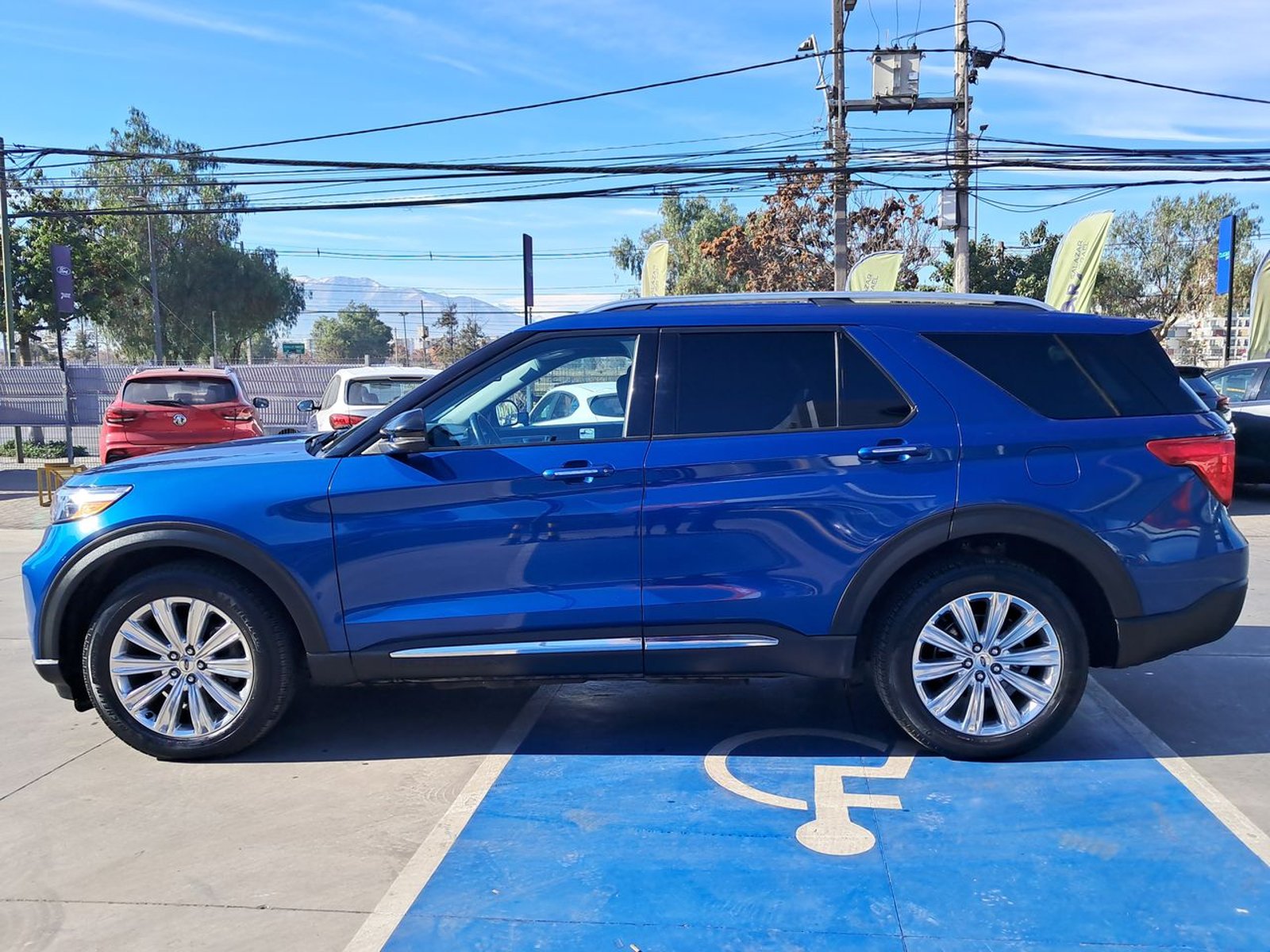Ford Explorer 2.3 Ecoboost Limited 4x4 At 5p 2022 - Foto 4 de 8