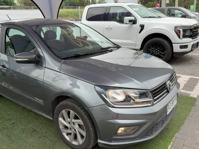 Volkswagen Voyage 1.6 Highline 4x2 Mt 4p 2021