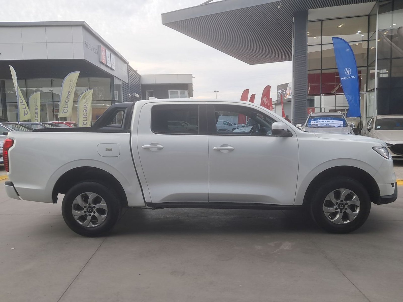 Great Wall Poer 2.0t Elite Diesel Dob. Cab. 4x2 Mt 4p 2022 - Imagen 8 de 8