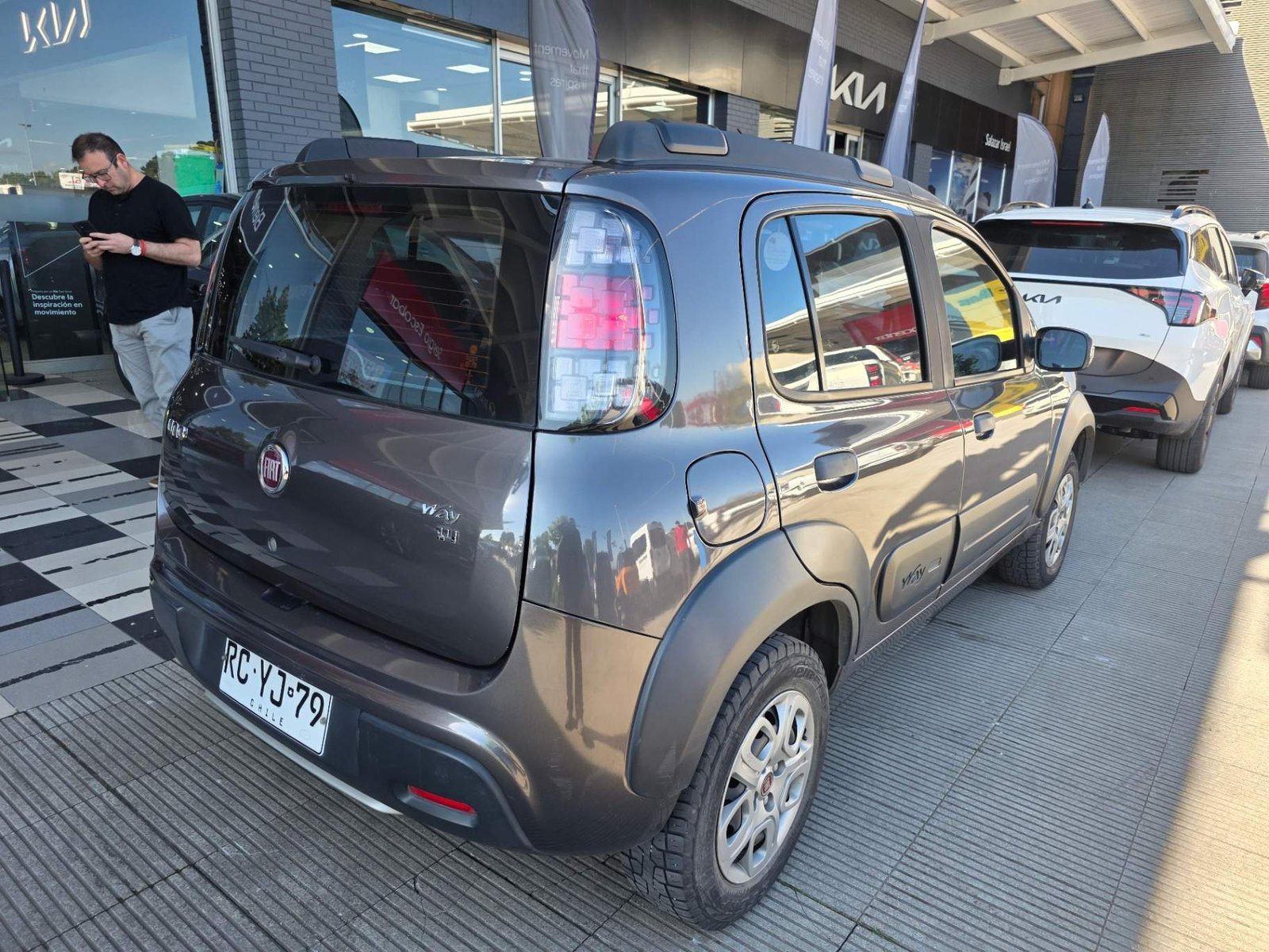 Fiat Uno 1.4 Way Evo Plus 4x2 Mt 5p 2021 - Foto 4 de 5