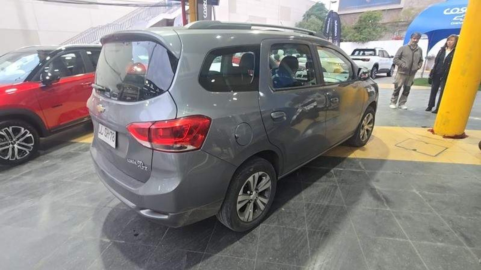 Chevrolet Spin 1.8 Ltz 4x2 Mt 5p 2019 - Imagen 3 de 4
