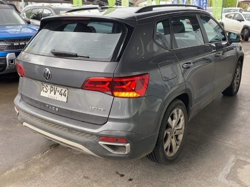 Volkswagen Taos 1.4 Tsi Comfortline Sky 4x2 At 5p 2022 - Imagen 4 de 5