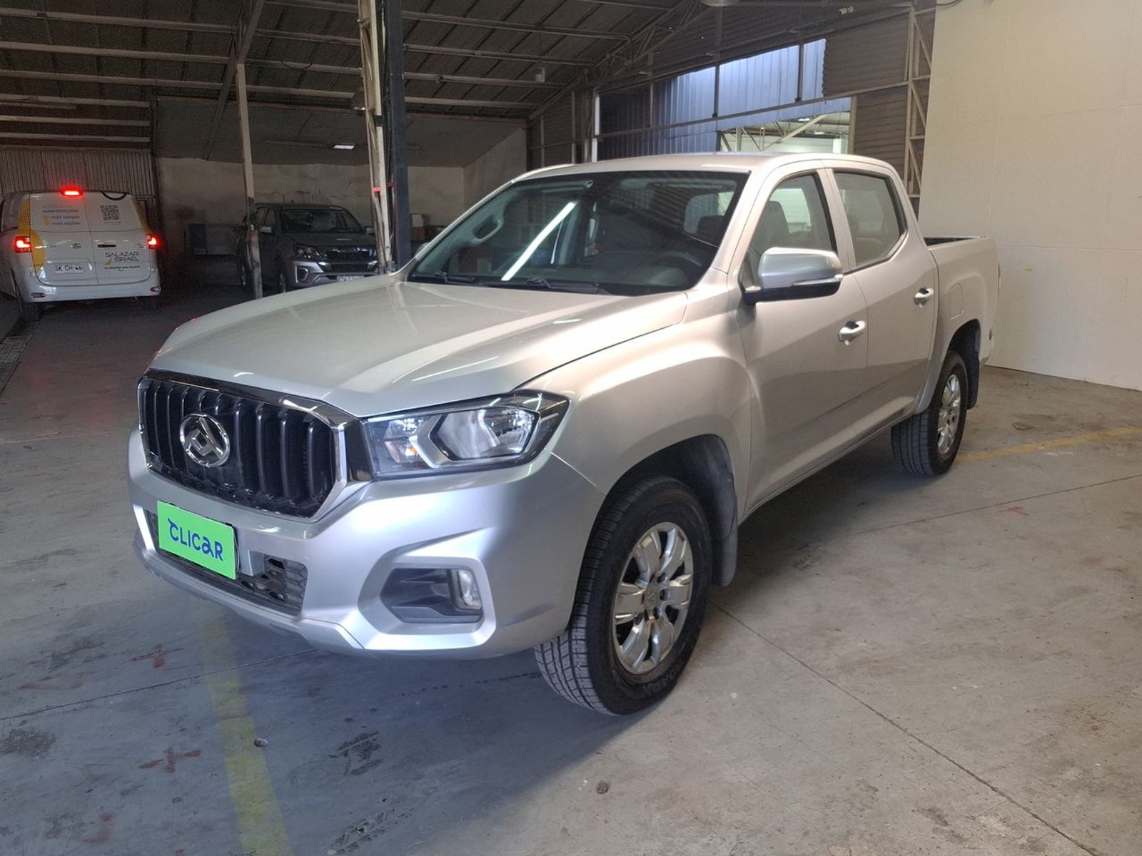 Maxus T60 2.8 Gl Diesel Dob. Cab 4x2 6mt 4p 2023 - Foto 3 de 8
