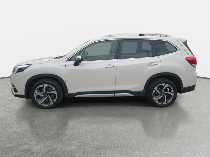 Subaru Forester 2.5i Limited Eyesight Awd At 5p 2022 - Imagen 4 de 8