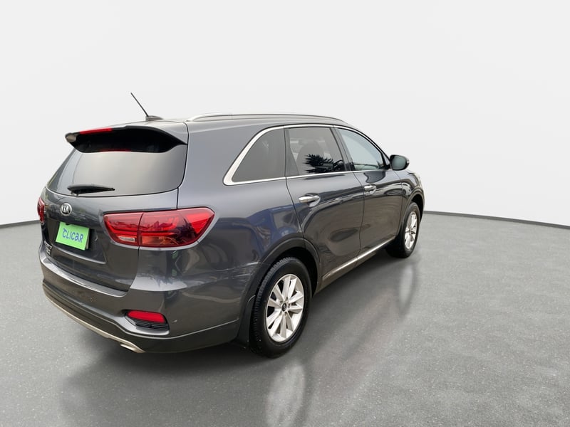 Kia Sorento 2.4 Ex 2wd Mt 5p 2019 - Imagen 7 de 8