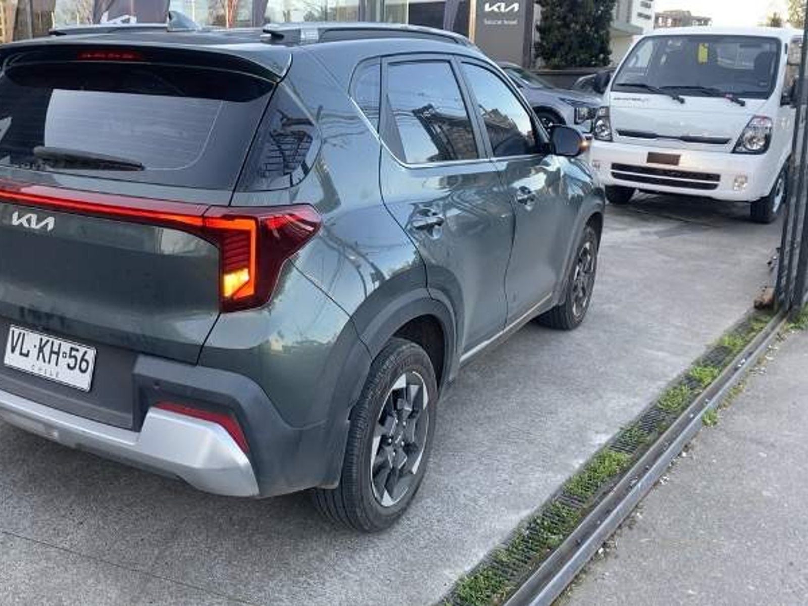 Kia Sonet 1.5 Ex Full 4x2 6mt 5p 2026 - Foto 4 de 5