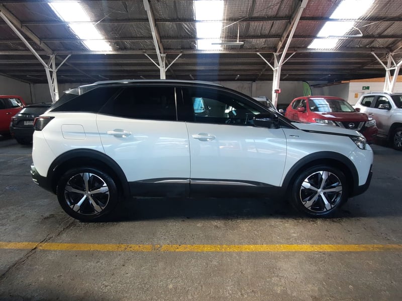 Peugeot 3008 1.6 Gt Line 4x2 Thp 165hp Eat6 5p 2017 - Imagen 8 de 8