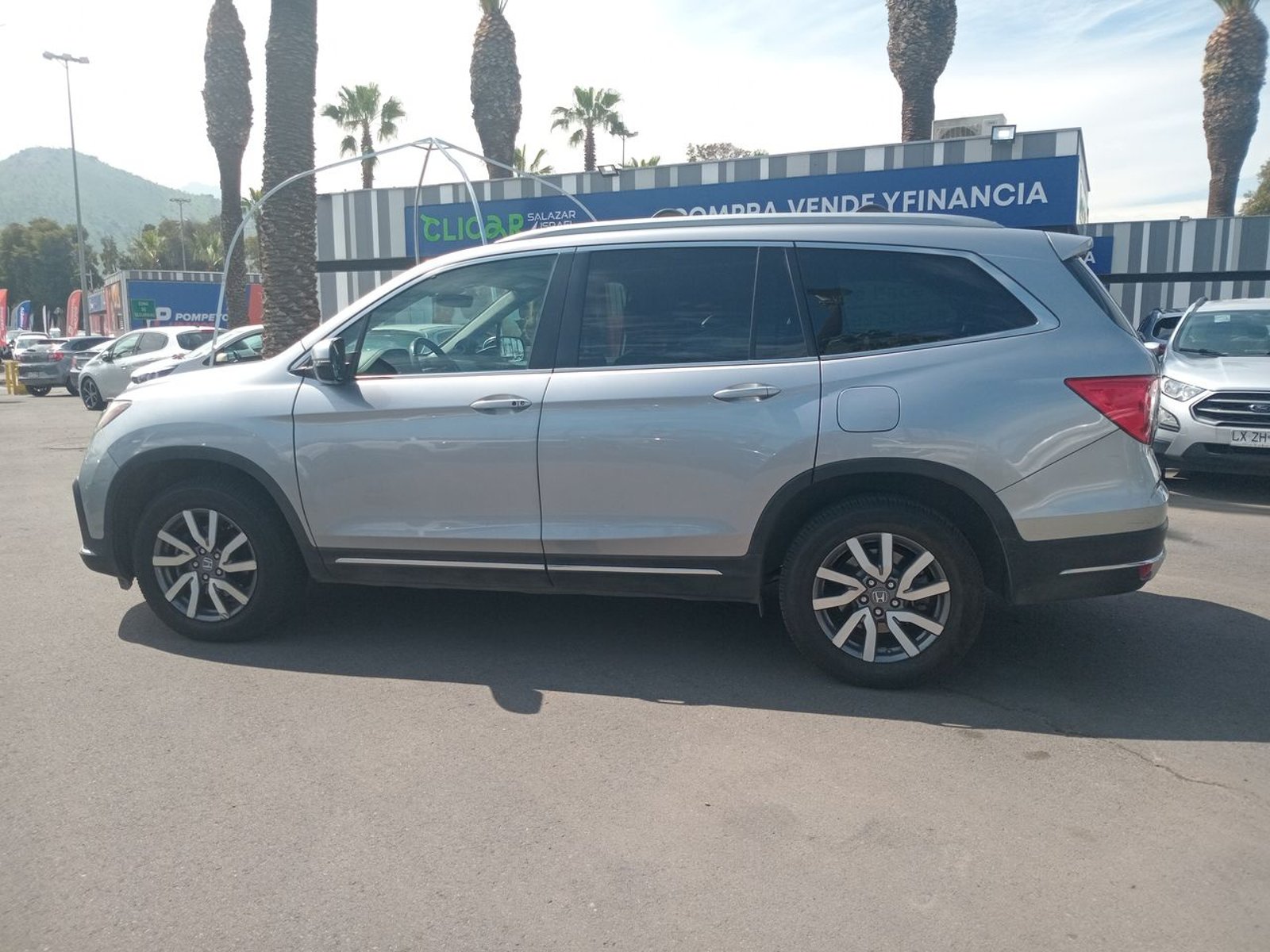 Honda Pilot 3.5 Touring 4x4 At 5p 2019 - Foto 4 de 8