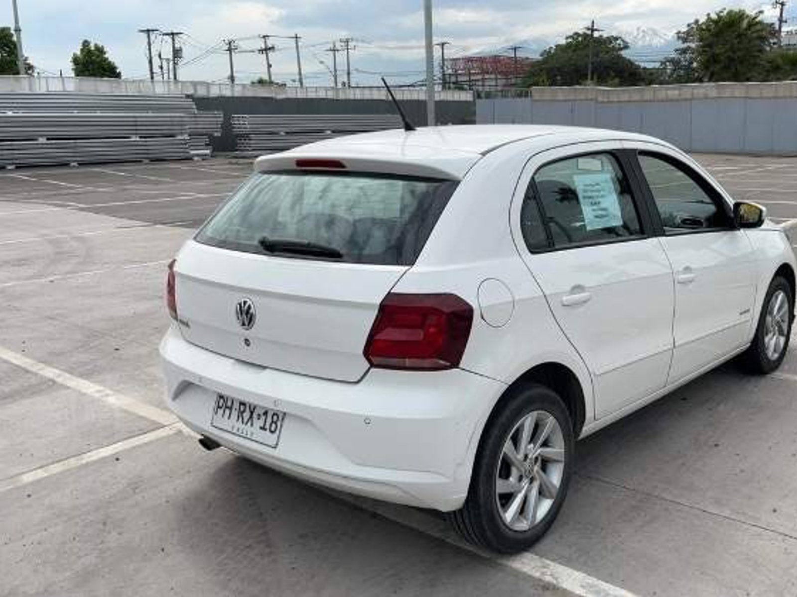 Volkswagen Gol 1.6 Highline 4x2 Mt 5p 2021 - Foto 4 de 5