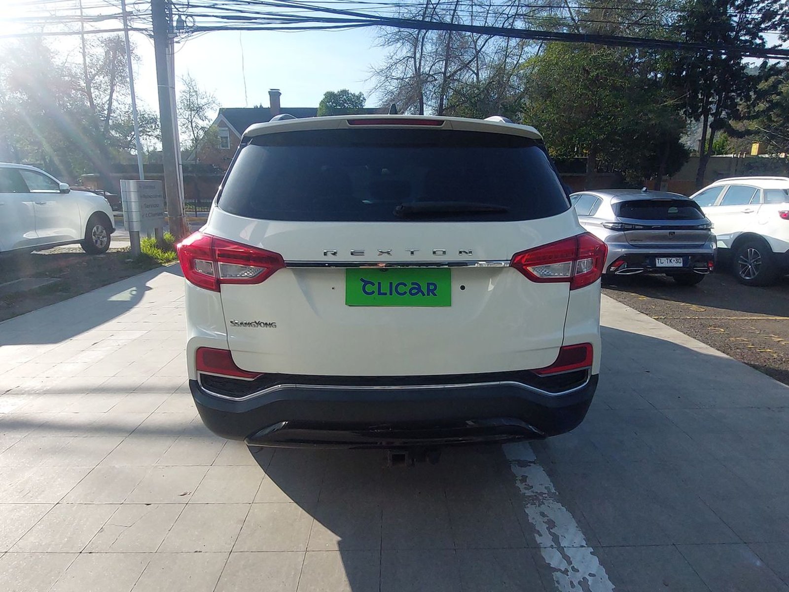 SsangYong Rexton 2.2 Yrx201 Diesel 4x2 At 5p 2018 - Imagen 6 de 8
