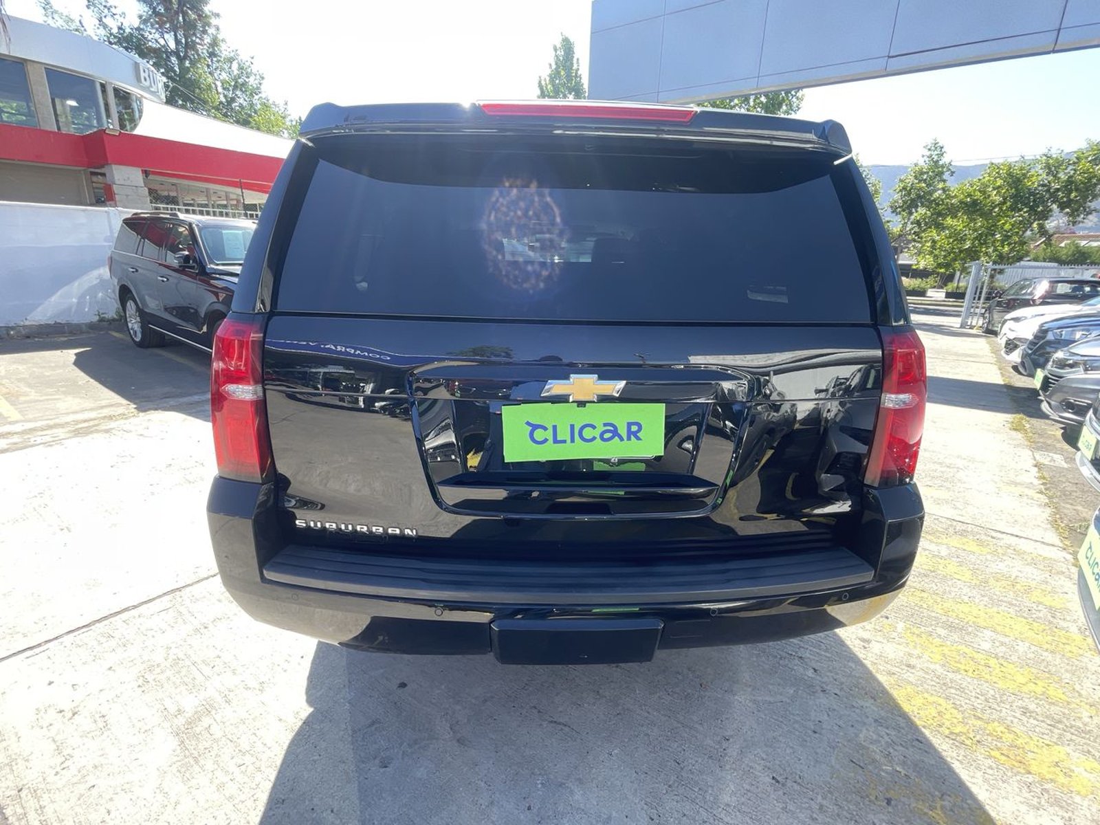 Chevrolet Suburban 5.3l Lt 4wd Su At 5p 2021 - Imagen 6 de 7