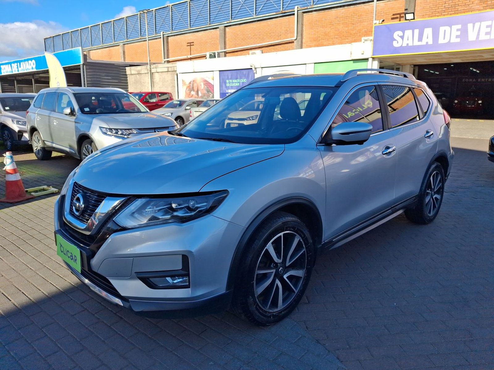 Nissan X-trail 2.5 Exclusive 4x4 Cvt At 5p 2020 - Foto 3 de 8