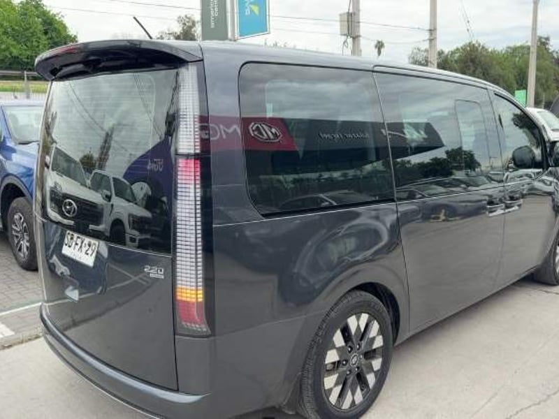 Hyundai Staria 2.2 Us4 Mb Luxury Crdi Diesel 4wd 9p At 5p 2022 - Imagen 4 de 5