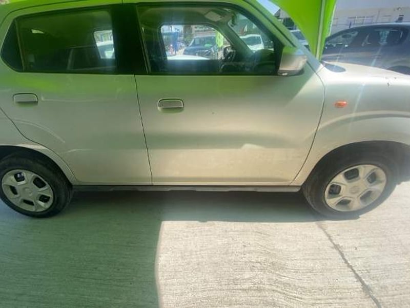 Suzuki Spresso 1.0 Glx 4x2 Mt 5p 2020 - Imagen 3 de 5