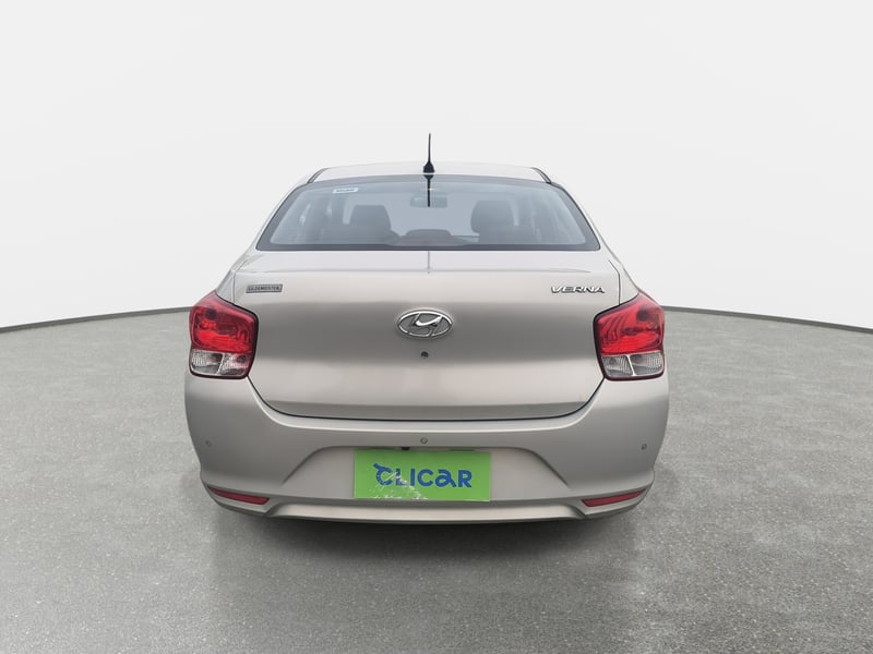 Hyundai Verna 1.4 Cb Plus 4x2 Mt5 4p 2022 - Imagen 6 de 8