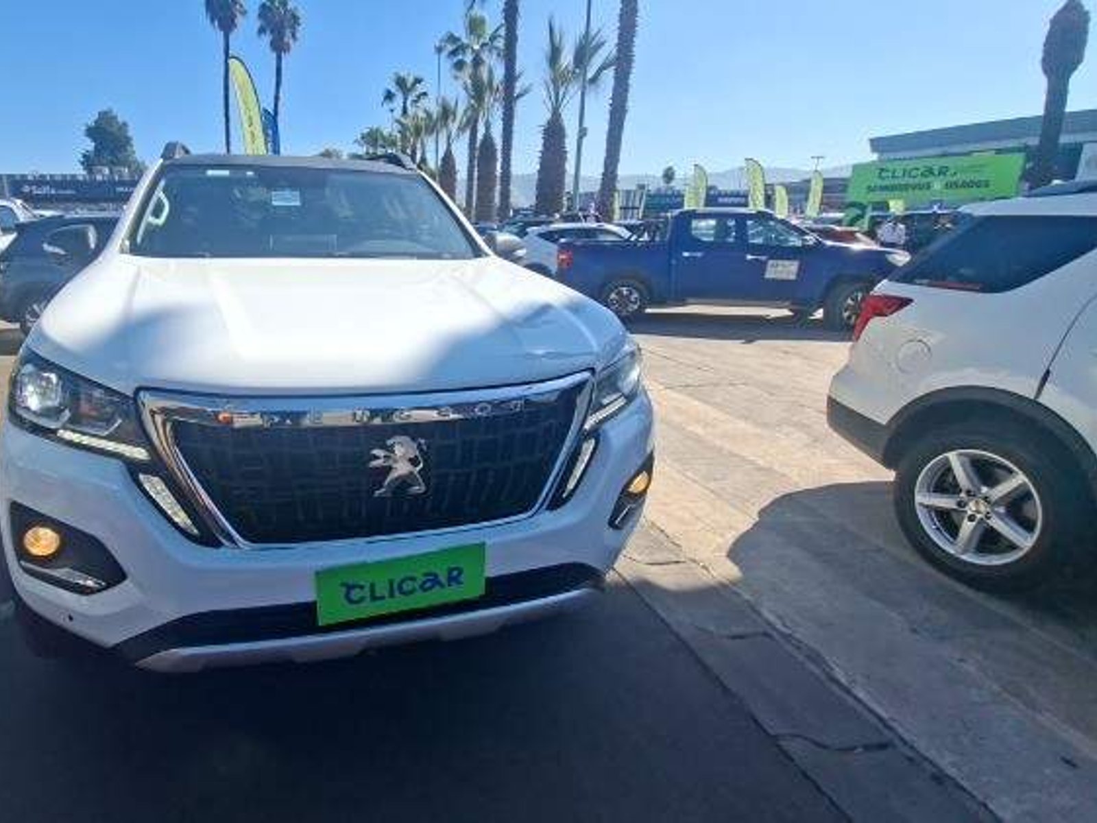 Peugeot Landtrek 2.2 Active Bluehdi Diesel 4x4 180hp At 4p 2024 - Foto 2 de 5