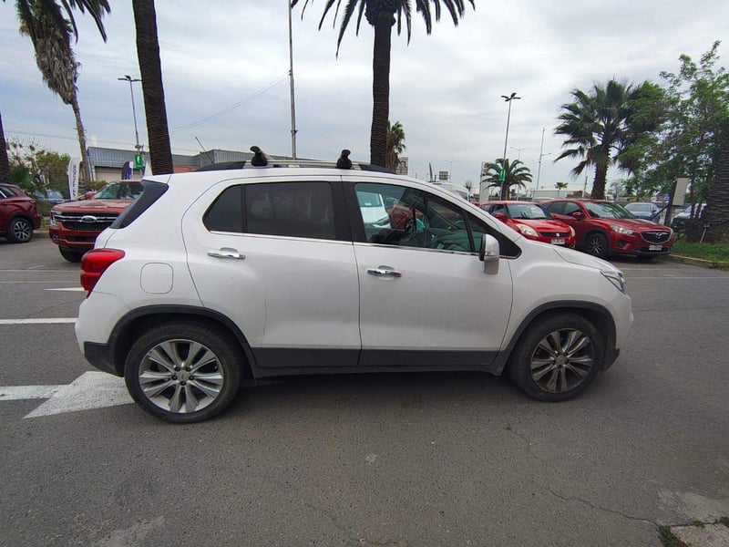Chevrolet Tracker 1.8 Lt Ml Fwd E5 Mt 5p 2018 - Imagen 3 de 5