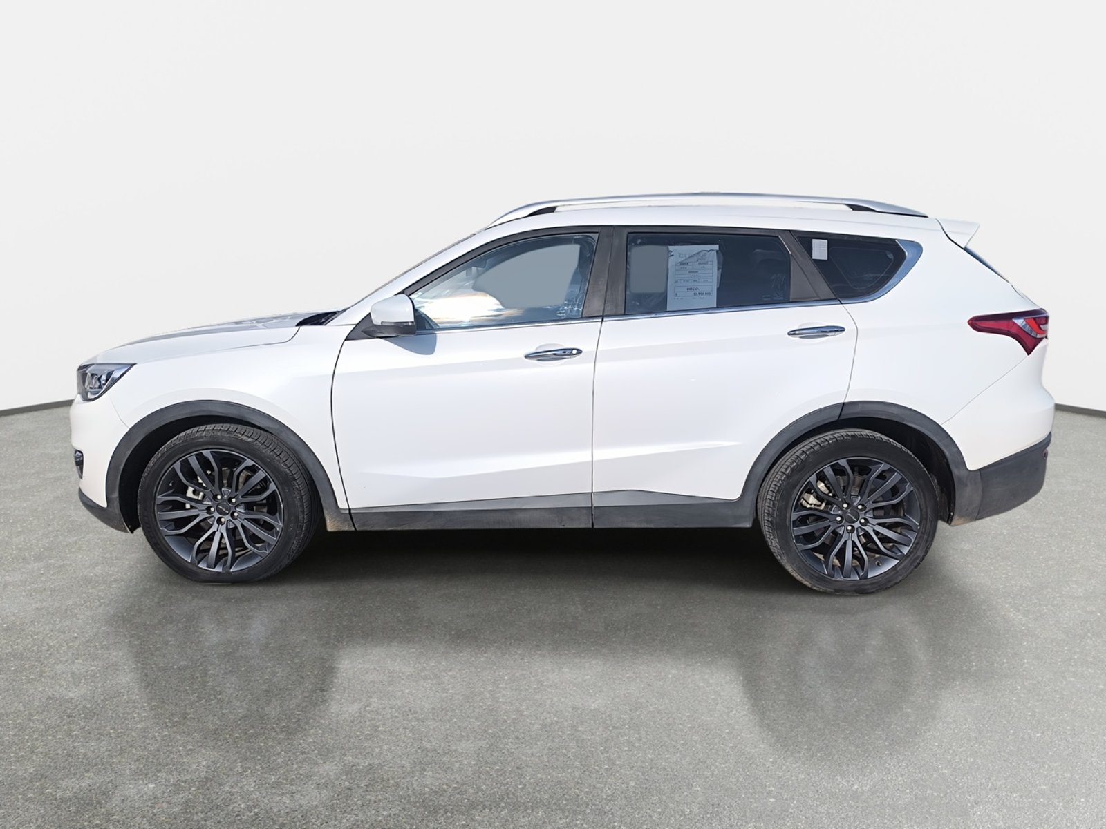 Jetour X70 1.5t Lux 4x2 At 5p 2024 - Foto 4 de 8