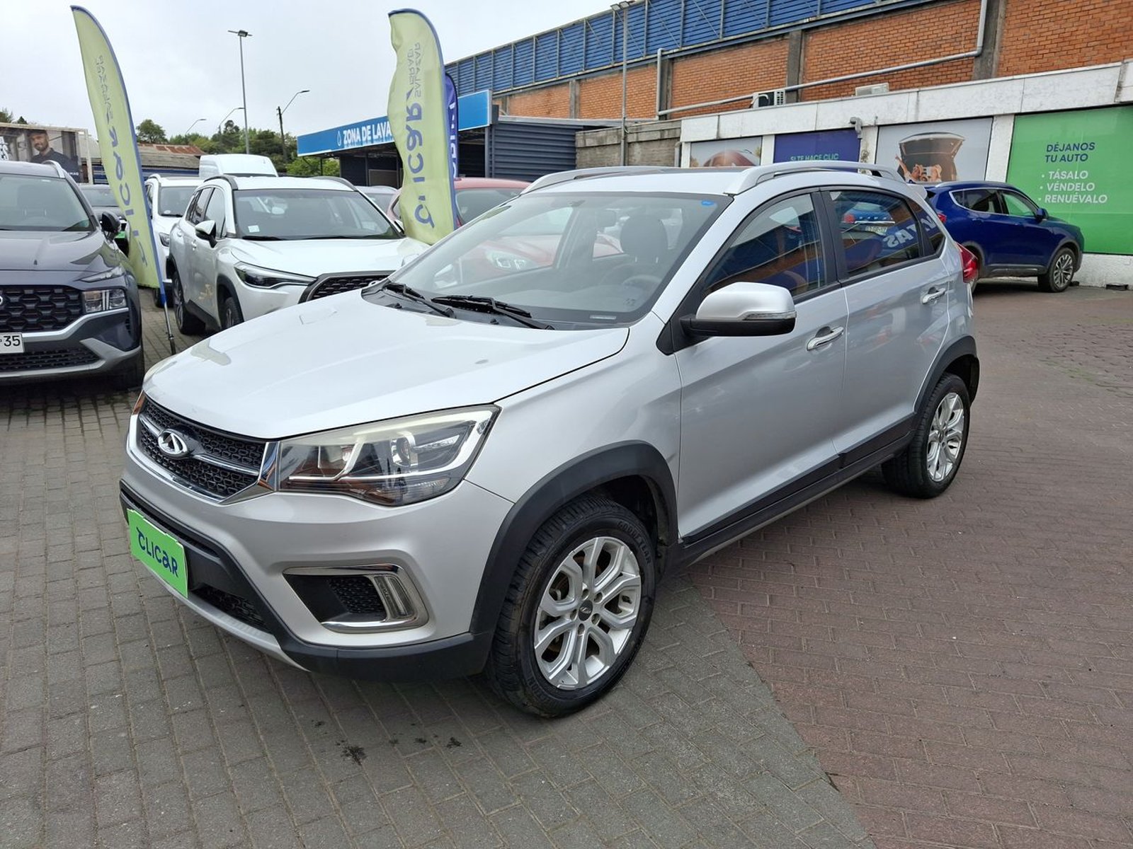 Chery Tiggo 2 1.5 Vvt Gl 4x2 Mt 5p 2018 - Foto 3 de 8