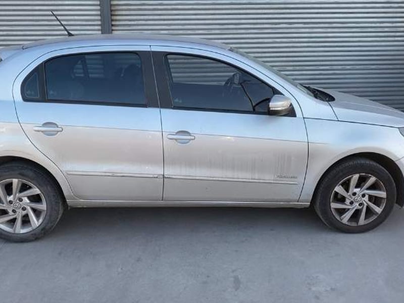 Volkswagen Gol 1.6 Highline 4x2 Hb Mt 5p 2019 - Imagen 3 de 5