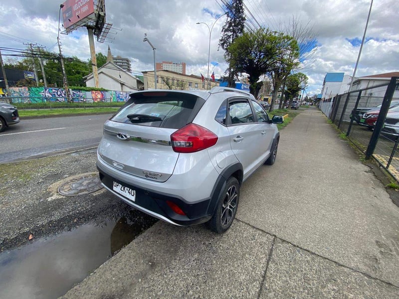Chery Tiggo 2 1.5 Vvt Gls 4x2 Mt 5p 2023 - Imagen 4 de 5
