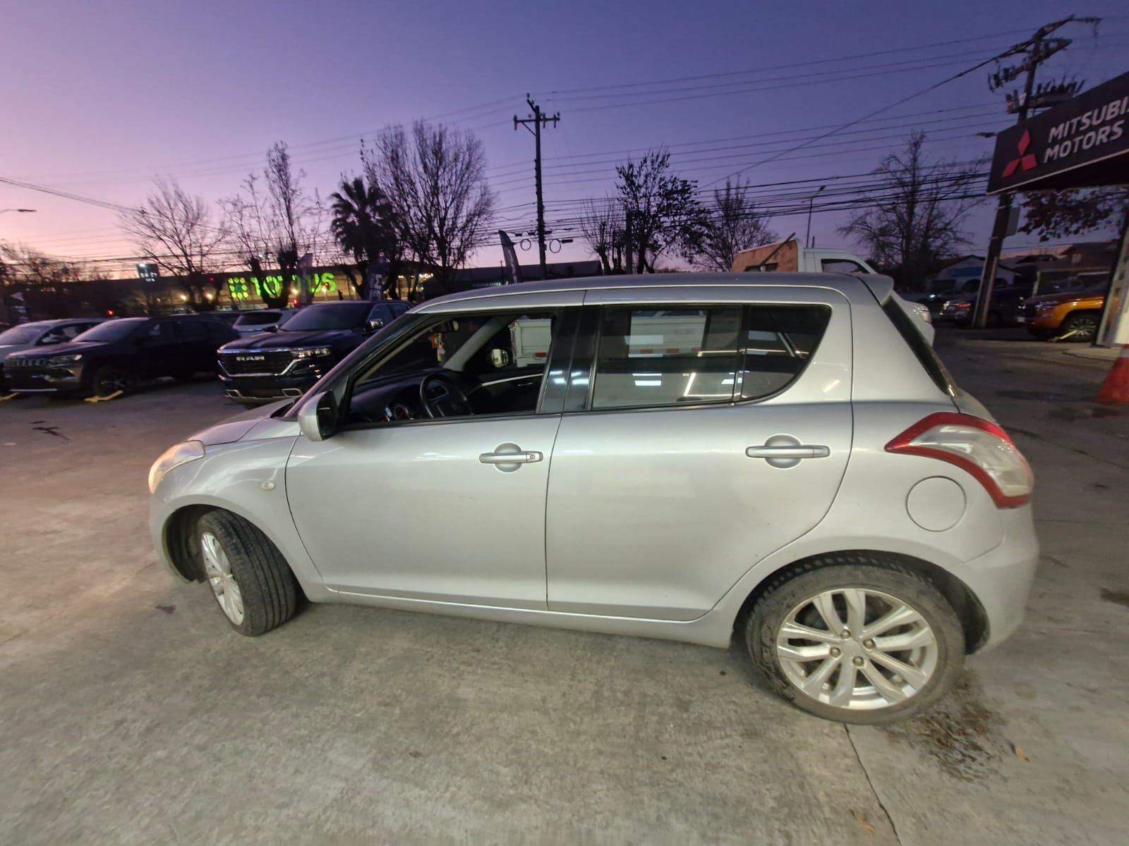 Suzuki Swift 1.2 Gl 4x2 Hb Ac Mt 5p 2017 - Imagen 8 de 8