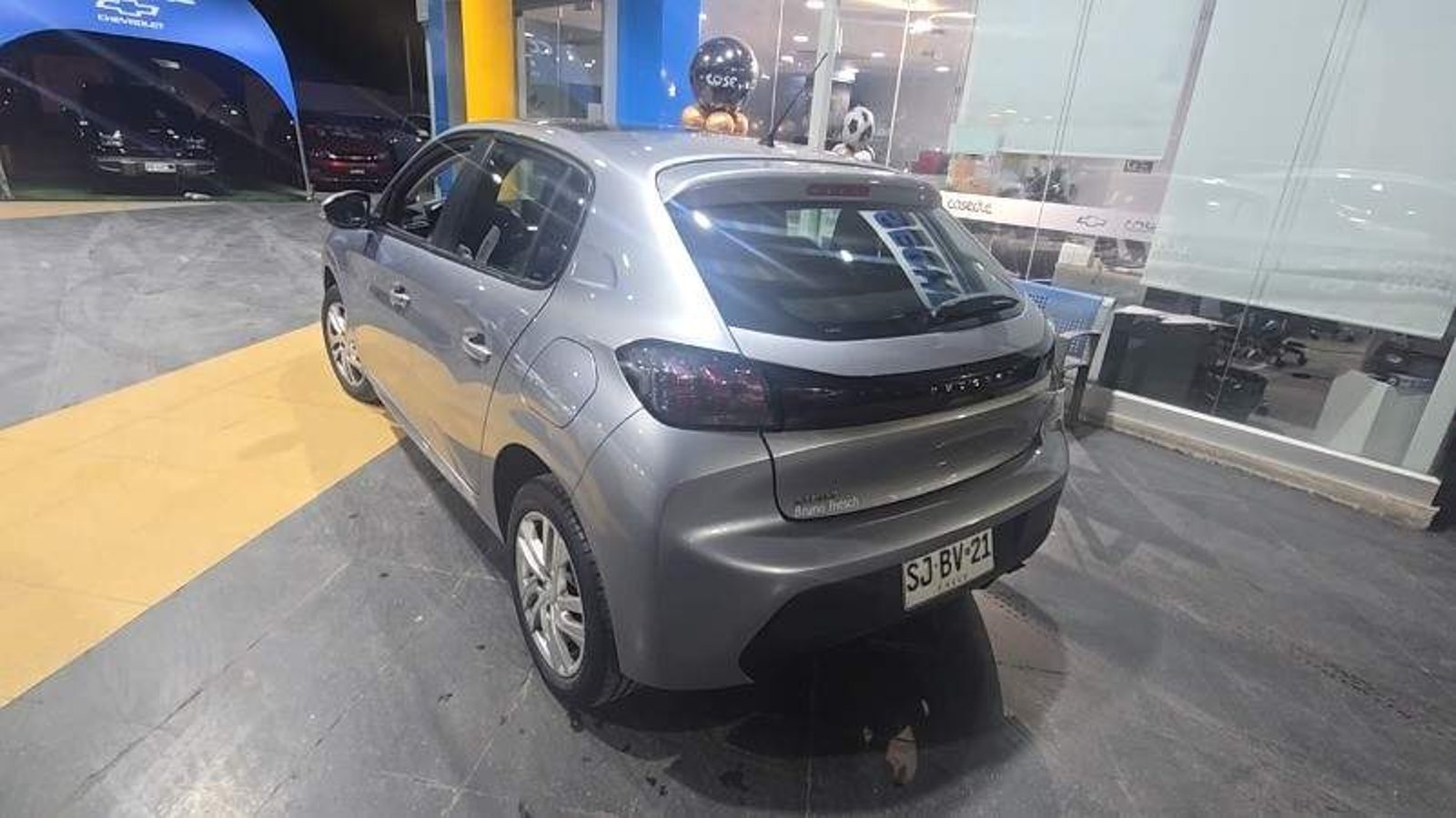 Peugeot 208 1.2 Style Puretech 75 4x2 Mt 5p 2023 - Imagen 7 de 8