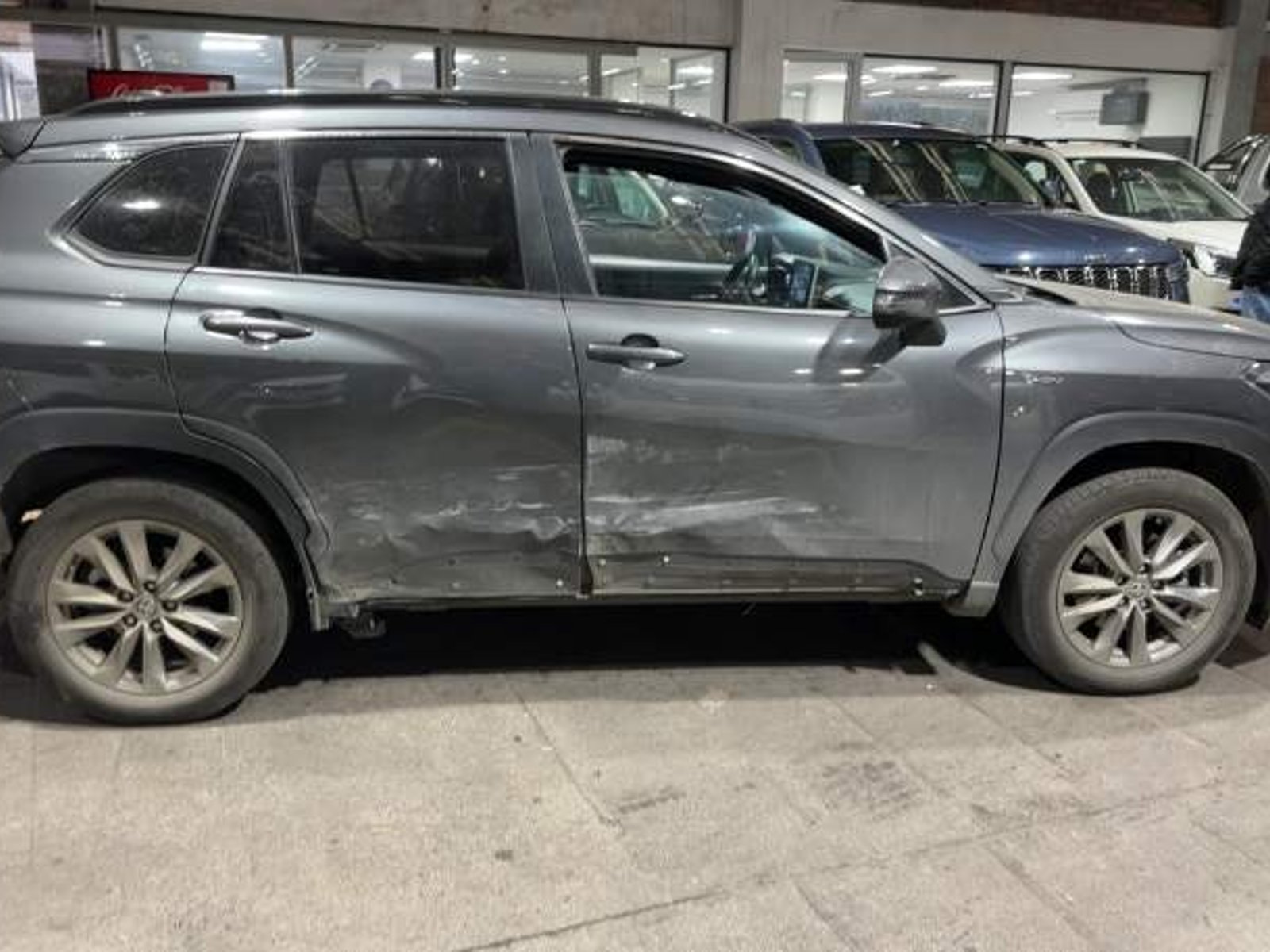 Toyota Corolla Cross 1.8 Xei Hybrid 4x2 Cvt At 5p 2025 - Foto 3 de 5