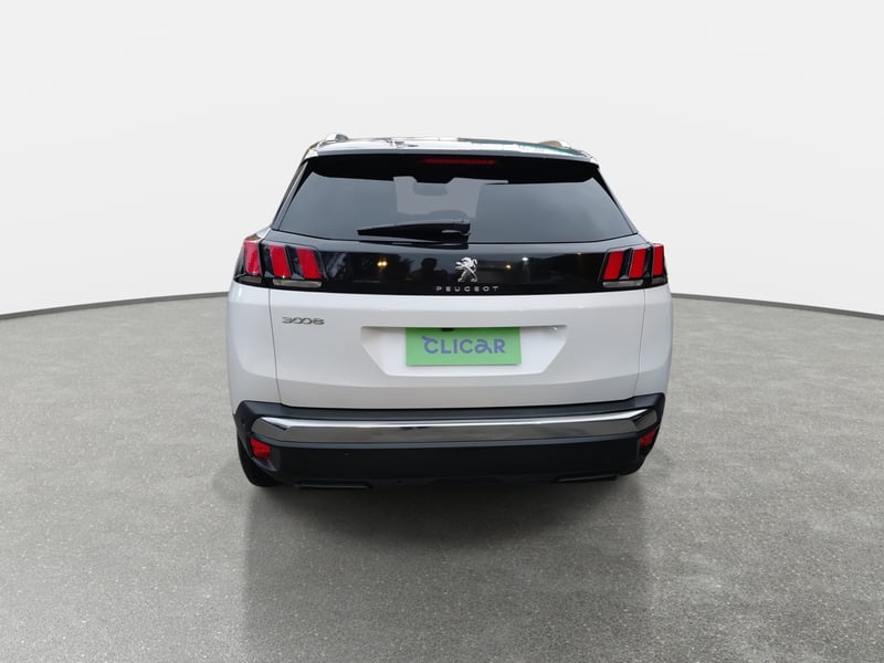 Peugeot 3008 1.5 Allure Pack Bluehdi 130 4x2 Eat8 5p 2024 - Imagen 6 de 8