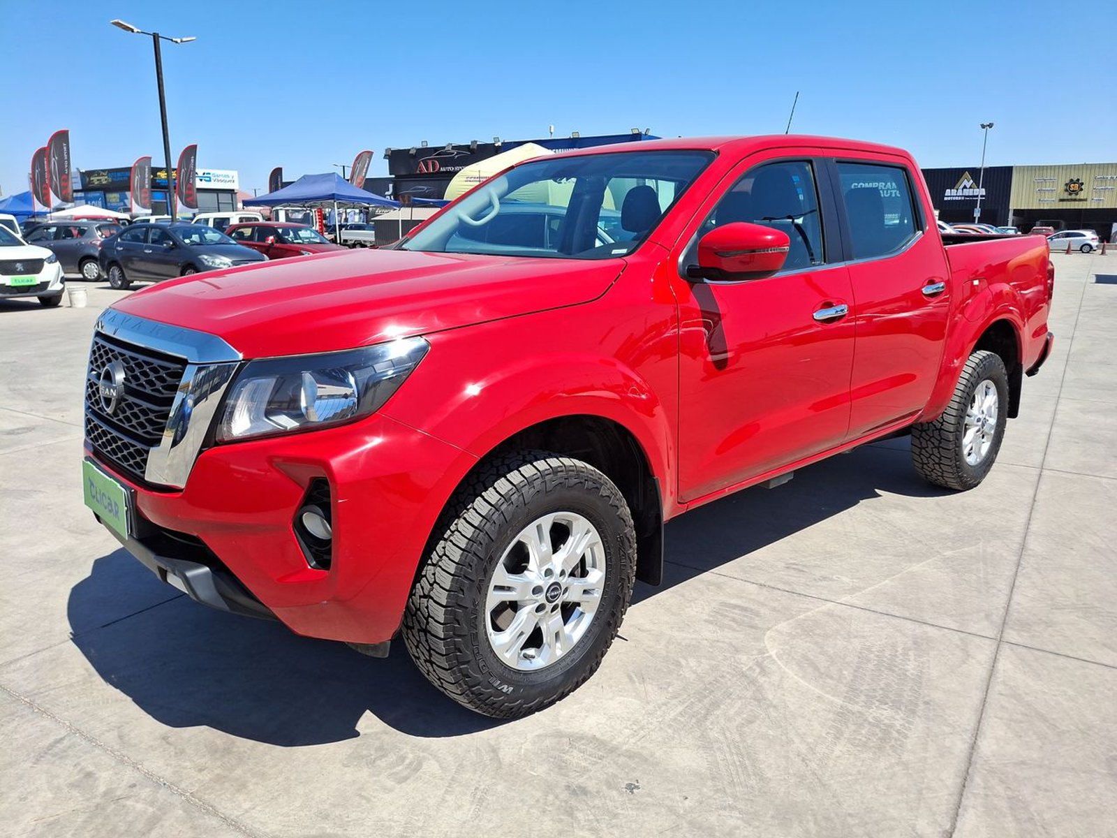Nissan Navara 2.3d Xe Diesel 4x2 Dob.cab. Mt 4p 2024 - Foto 3 de 8