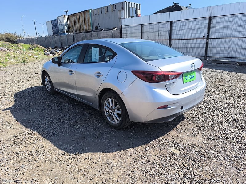 Mazda 3 2.0 V 4x2 Sdn Sunroof 6at 4p 2017 - Imagen 5 de 8