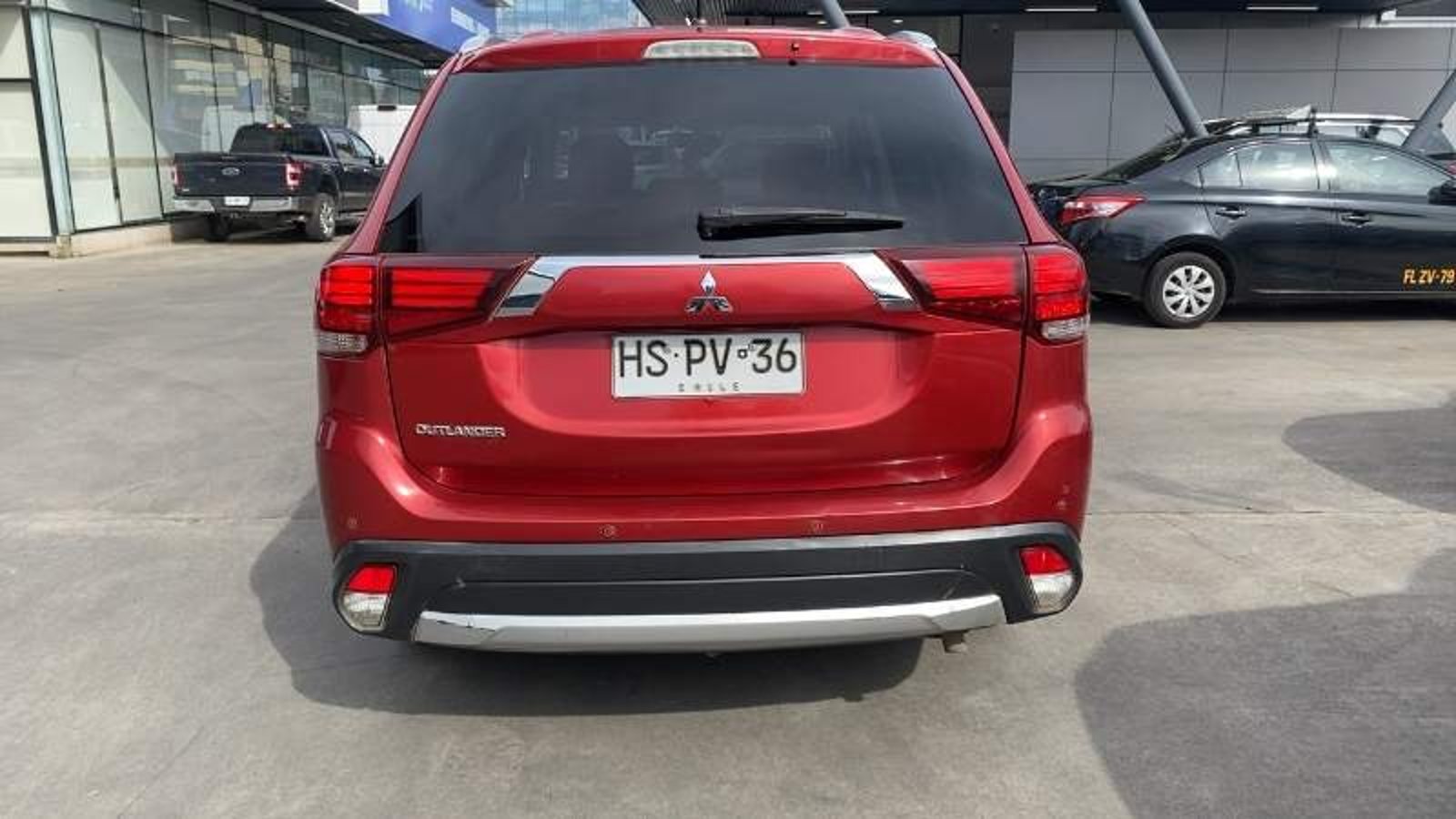 Mitsubishi Outlander 2.0 4x2 Mt 5p 2016 - Imagen 5 de 5