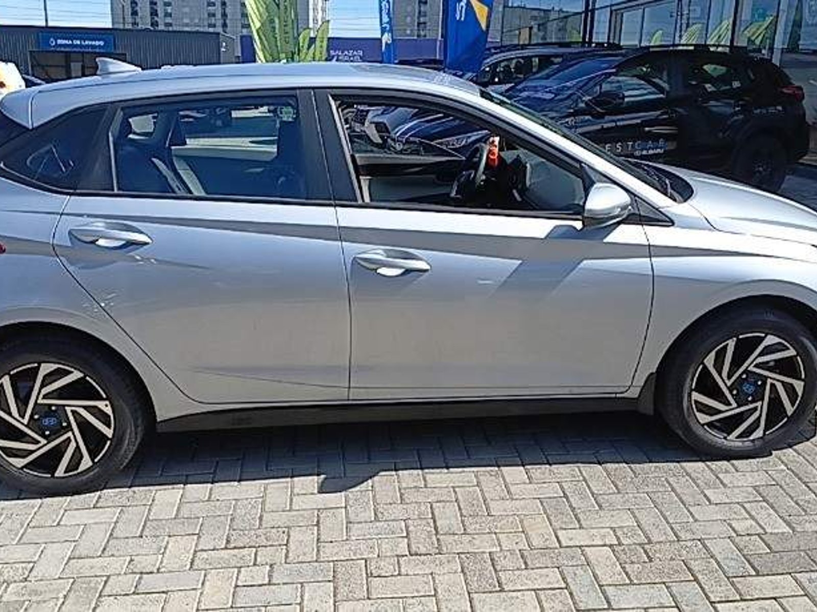 Hyundai I20 1.4 Plus Fl Bi3 4x2 Hb Mt 5p 2025 - Foto 3 de 5