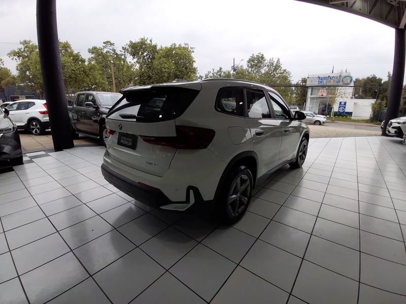 BMW X1 1.5t 18i Dynamic S-drive 4x2 At 5p 2025 - Imagen 7 de 8