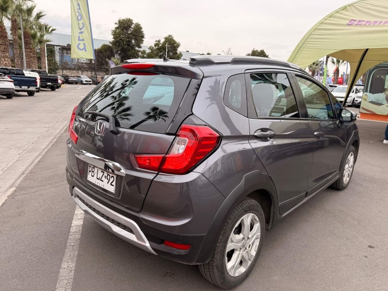 Honda Wr-v 1.5 Lx 4x2 Cvt At 5p 2020 - Imagen 4 de 5