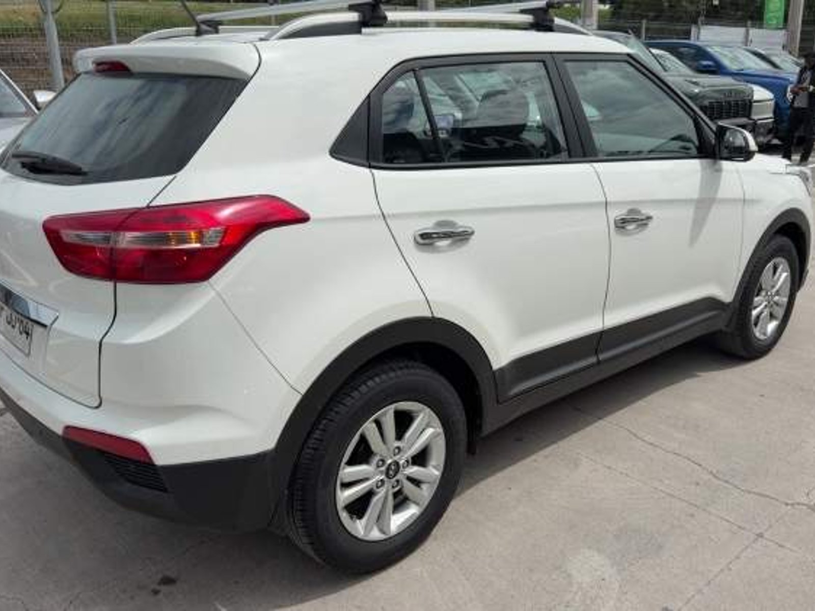 Hyundai Creta 1.6 Gls 4x2 2ab Abs Mt 5p 2018 - Foto 4 de 5
