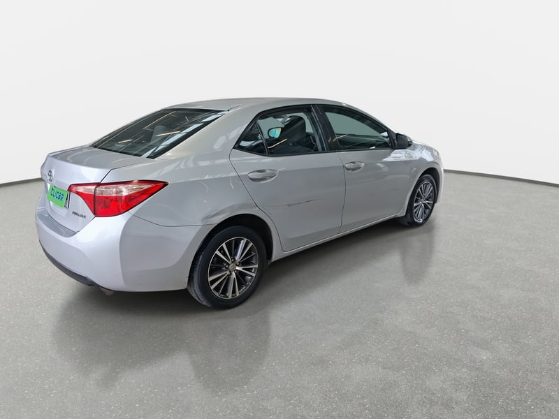 Toyota Corolla 1.8 Gl 4x2 Mt 4p 2017 - Imagen 7 de 8