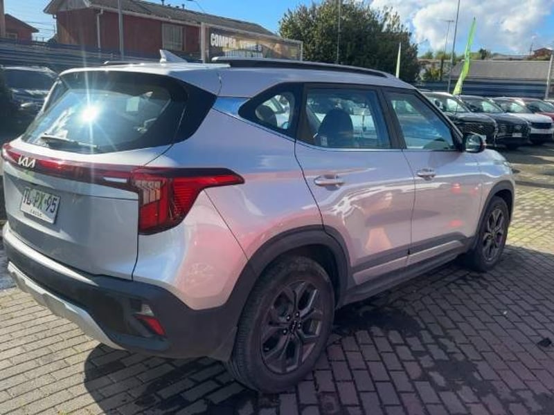 Kia Seltos 1.5 Ex 4x2 6mt 5p 2024 - Imagen 4 de 5
