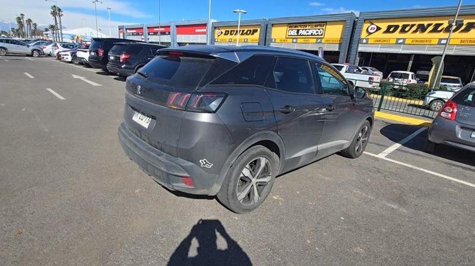 Peugeot 3008 1.5 Allure Pack Bluehdi 4x2 130 Eat8 5p 2022 - Imagen 3 de 4