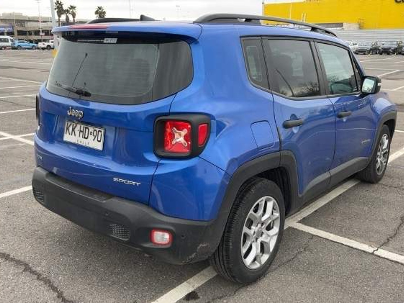 Jeep Renegade 1.8 Sport Lx 4x2 At 5p 2018 - Foto 4 de 5