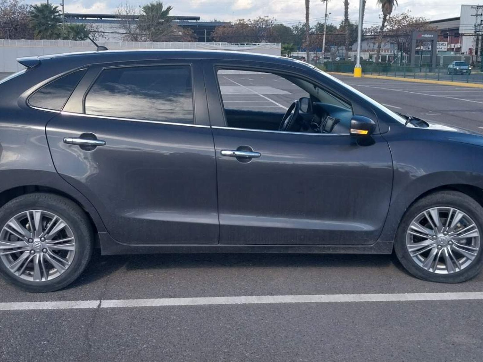 Suzuki Baleno 1.4 Glx 4x2 Hb Mt 5p 2020 - Foto 3 de 5
