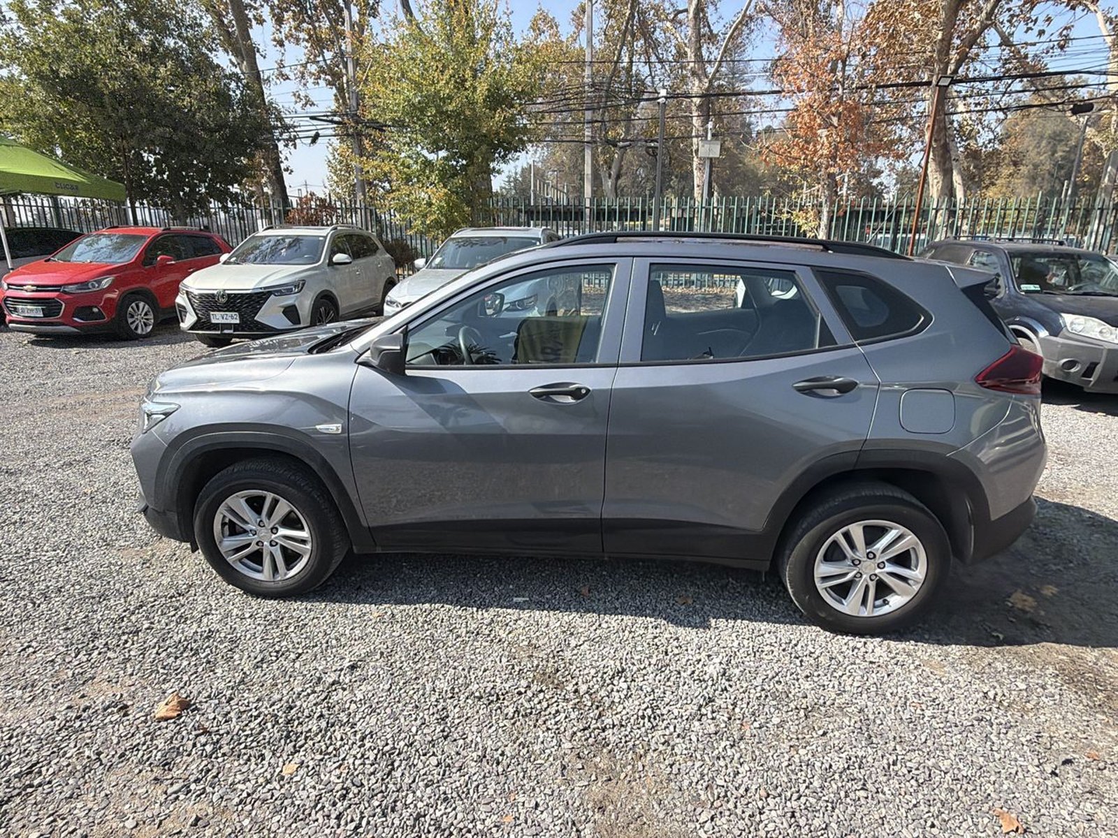 Chevrolet Tracker 1.2t Ls P4 Fwd Mt 5p 2023 - Foto 4 de 8