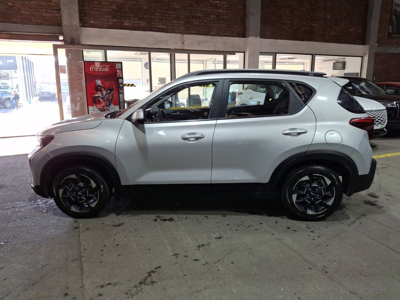 Kia Sonet 1.5 Ex 4x2 Ivt At 5p 2025 - Foto 4 de 8