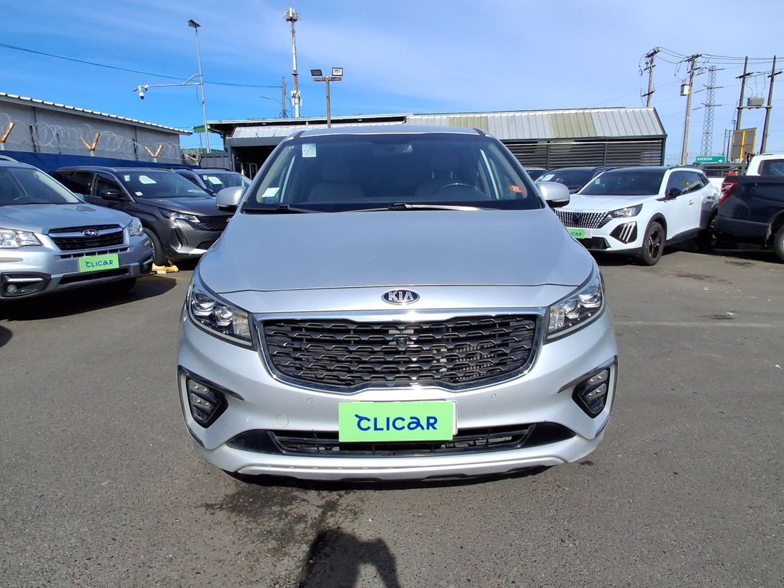 Kia Grand Carnival 2.2 Ex Limited Diesel 4x2 8at 5p 2020 - Foto 2 de 7